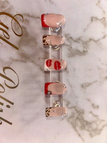 Handmade acrylic press nails